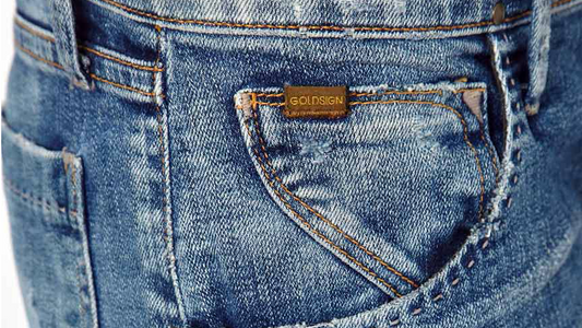 Golden Threads: Exploring the Timeless Elegance of Goldsign Fashion